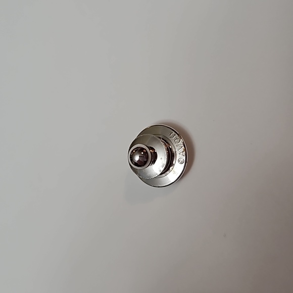 Vintage Avon Holiday Bell Pin Brooch Silver Tone Christmas - Picture 6 of 6